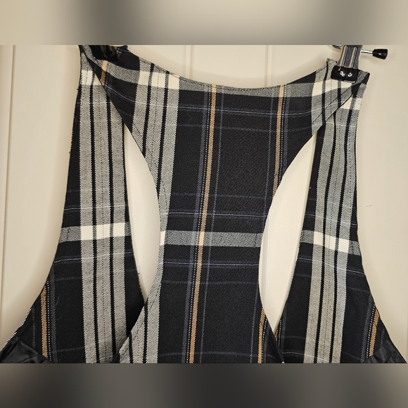 [FOREVER 21] Women's Plaid Vest - Large - Picture 6 of 9